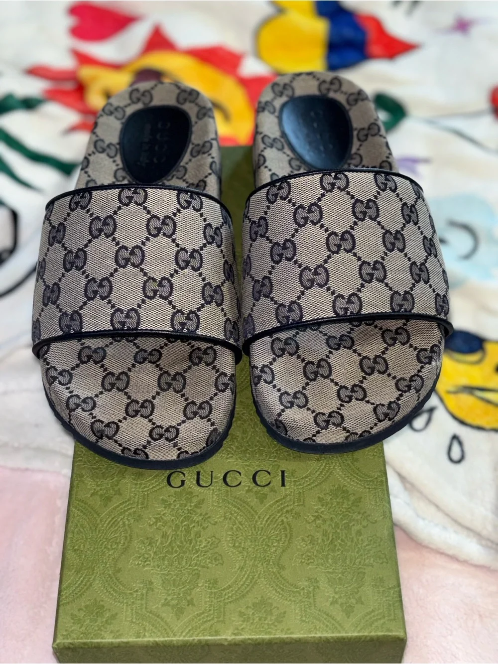 Gucci GG Supreme Canvas Slide Sandals in Beige & Brown